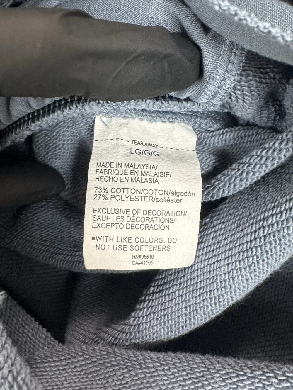 Under Armour Men’s Large Gray Cotton Blend Raw Hem Sweat Shorts Drawstring